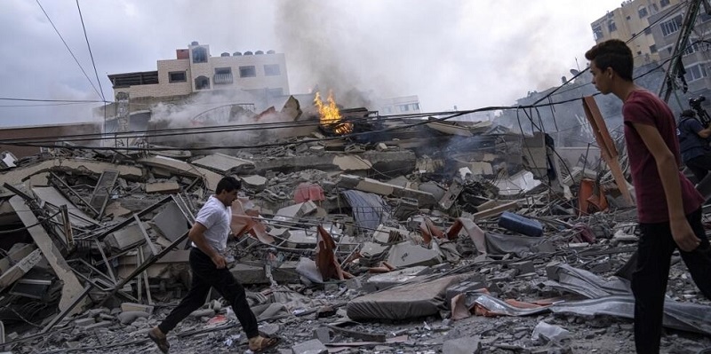 Plus de 6.500 morts palestiniens dans les bombardements d'Israël