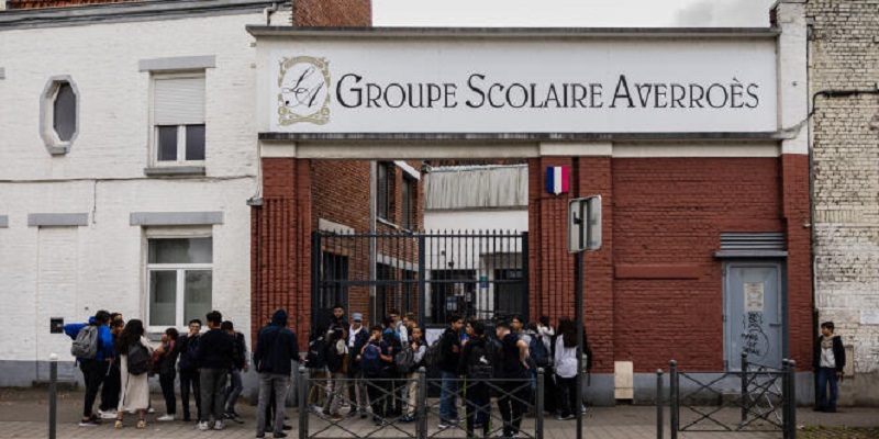 France : Rupture du contrat entre le principal lycée musulman et l’Etat