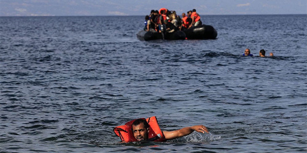 Émigration clandestine: La Marine royale sauve 22 migrants