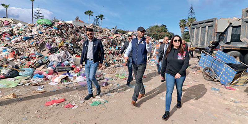 Campagne de ramassage de déchets inertes à Casablanca 