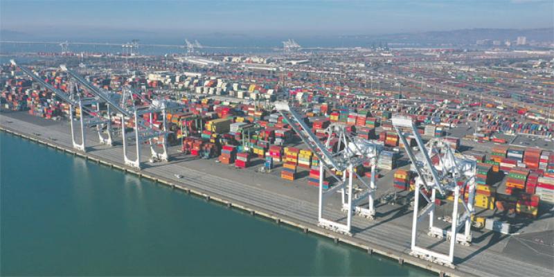 Commerce extérieur: Tous les secteurs exportateurs orientés à la hausse