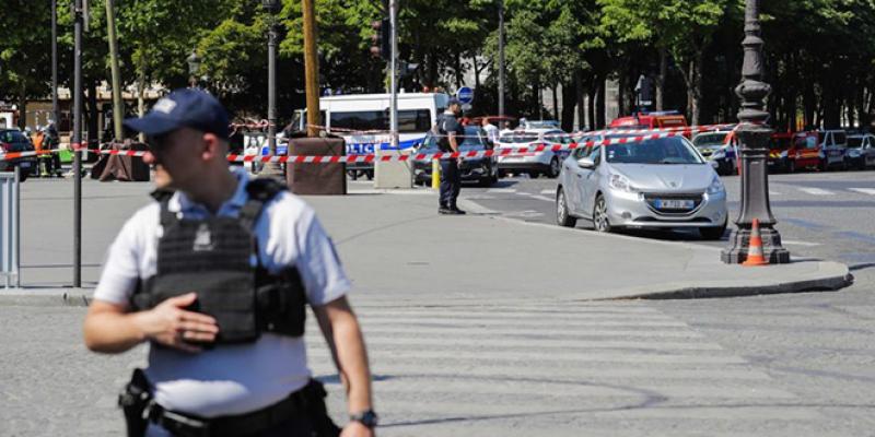 Paris : Attaque contre un fourgon de la gendarmerie
