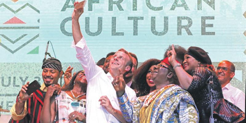  Macron célèbre la créativité africaine à Lagos