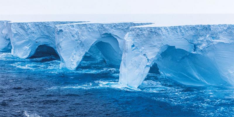Le plus grand iceberg du monde à la dérive