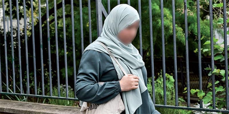 Interdiction de l’abaya à l’école: Que diront les juges français? 