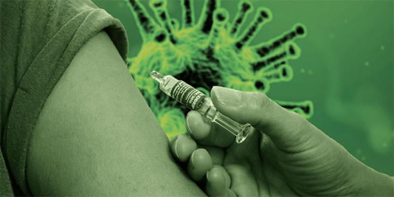 Omicron: L’efficacité des vaccins pointée 