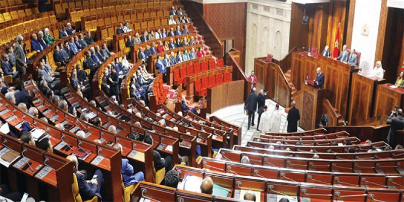Parlement / Gouvernement: La production législative et le contrôle se renforcent