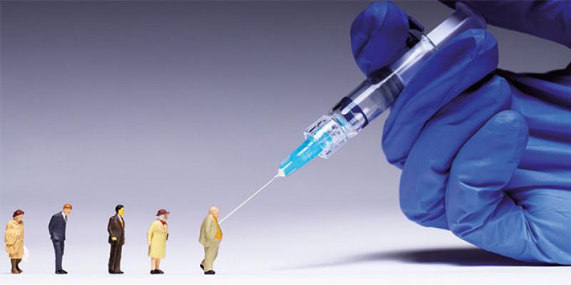 FMI: Le vaccin est là, la confiance aussi
