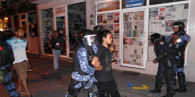 manif_maldives_trt.jpg